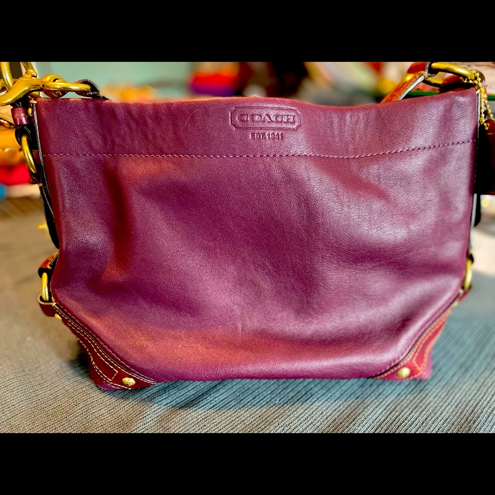 Coach Carly shoulder bag